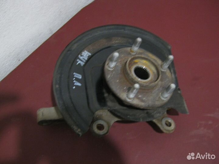 Кулак поворотный правый Nissan Juke Жук