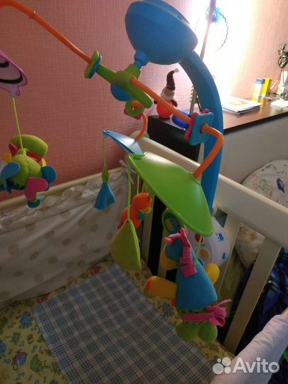 Мобиль на кроватку tiny love