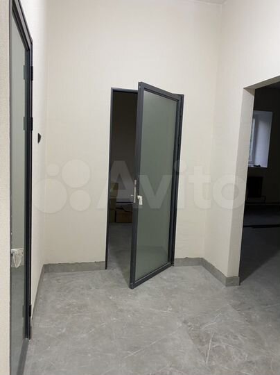 Торговая площадь, 97.4 м²