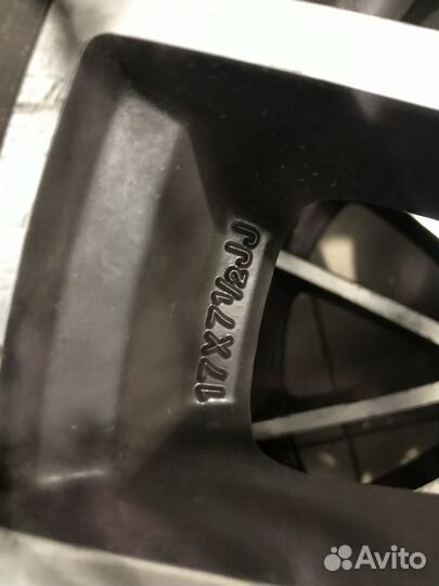 Комплект летних колес 265/65r17