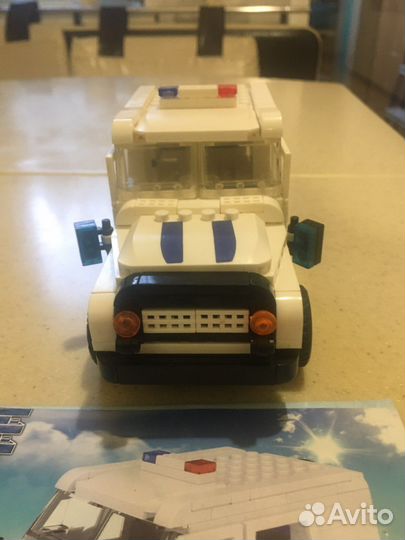 Lego City полицейская машина