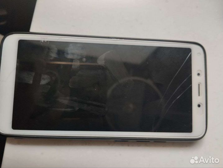 Xiaomi Redmi 6, 4/64 ГБ