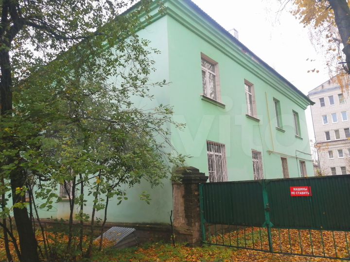 Комната 39 м² в 3-к., 1/2 эт.