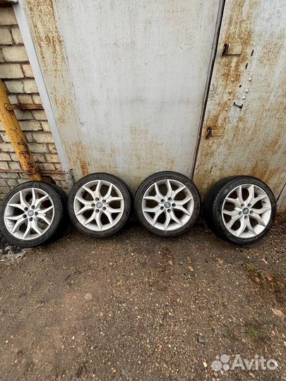 Kumho 215/45/R17