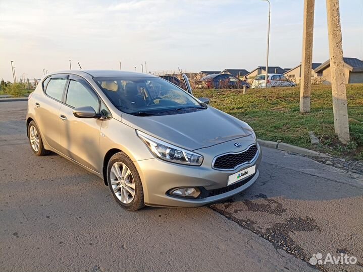 Kia Ceed 1.6 AT, 2013, 281 000 км