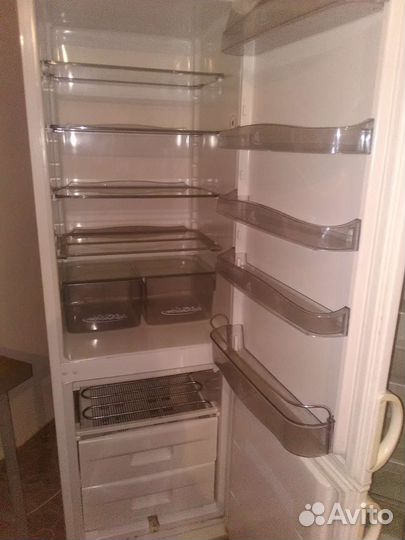 Холодильник Shnaige