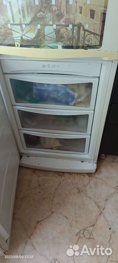 Холодильник бу LG