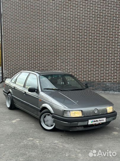 Volkswagen Passat 1.8 МТ, 1992, 300 000 км