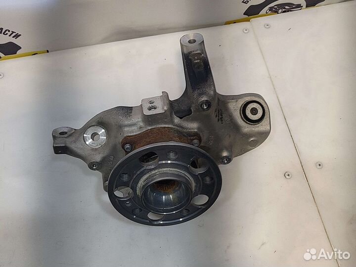 Кулак задней подвески со ступицей Mercedes W213