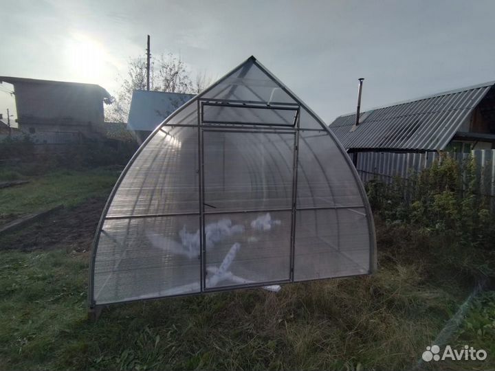 Теплицы из поликарбоната капелька