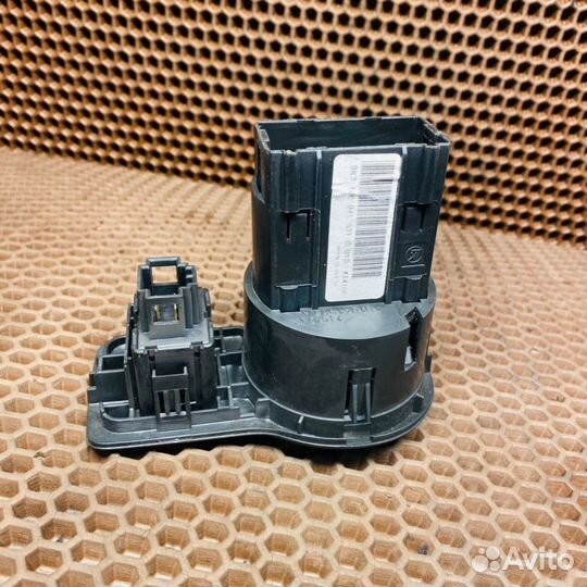 Блок управления светом Skoda Octavia A4 2010