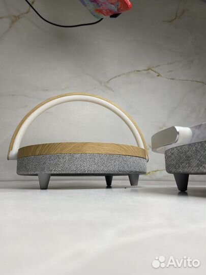 Колонка С функцией беспроводной зарядки