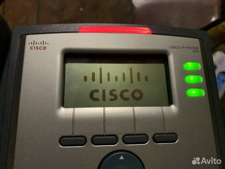 IP телефон Cisco SPA303