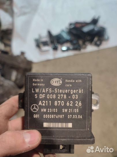 Mercedes W211 блок управления наклона фар