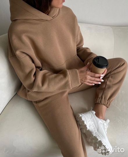 Костюмы спортивные