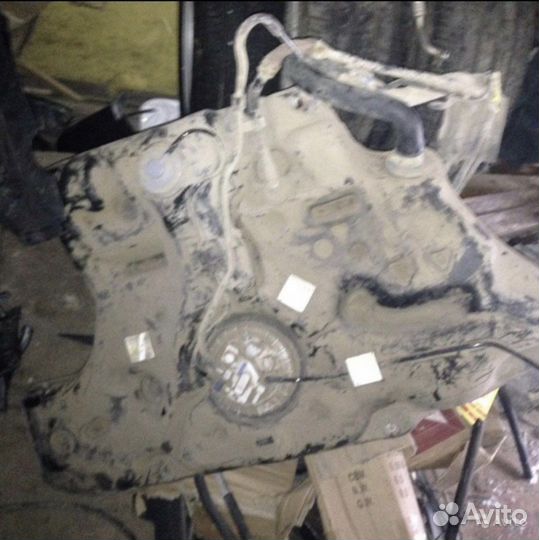 Бензобак тойота королла 150