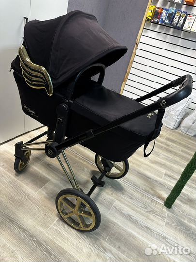 Коляска Cybex Priam by Jeremy Scott wings