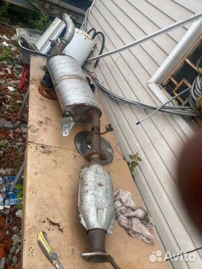 Выхлопная система на Mitsubishi Pajero