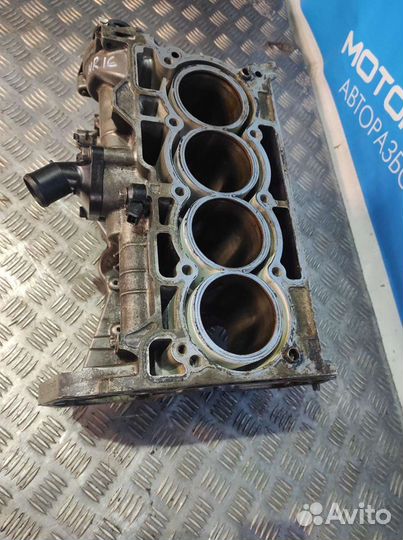 Блок цилиндров Nissan HR16