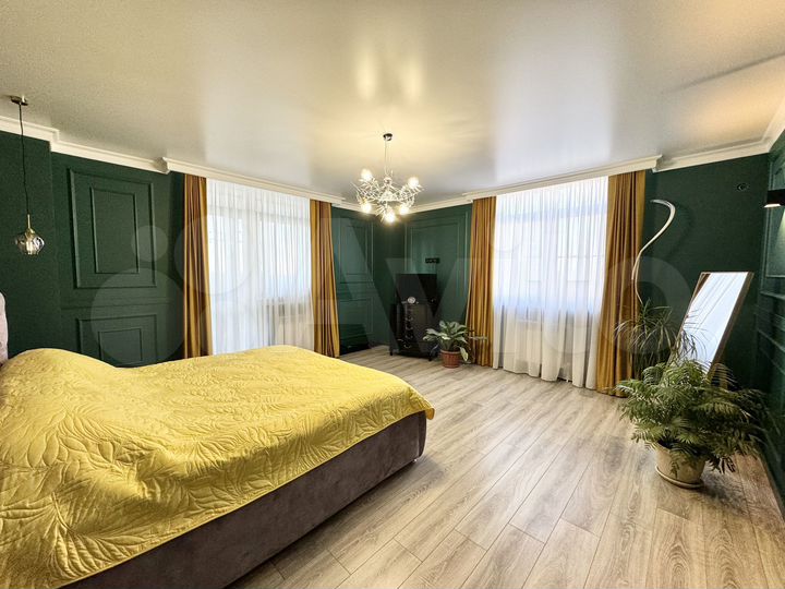 3-к. квартира, 100 м², 7/19 эт.