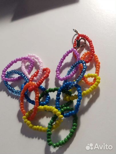 Украшения из бисера