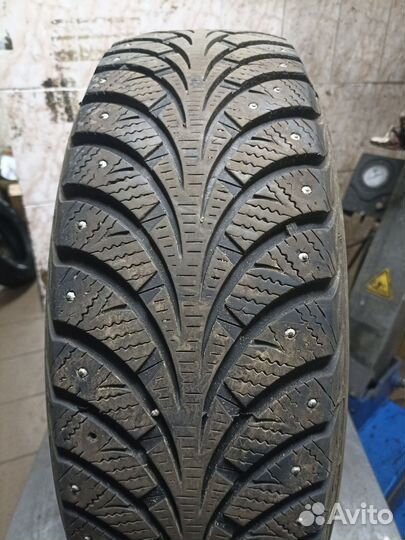 Sava Eskimo Stud 185/65 R15