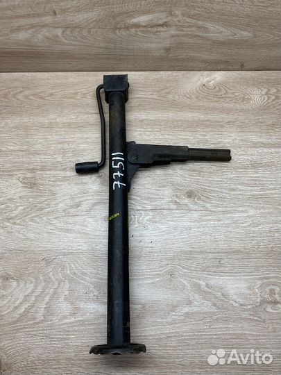 Домкрат штатный BMW E36 Арт. 77511