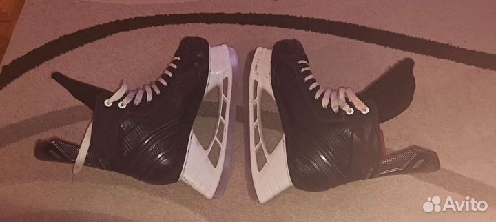 Коньки bauer vapor NS 44-45 размер