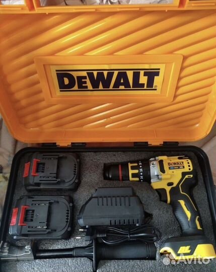 Шуруповёрт для ледобура dewalt DCD 996