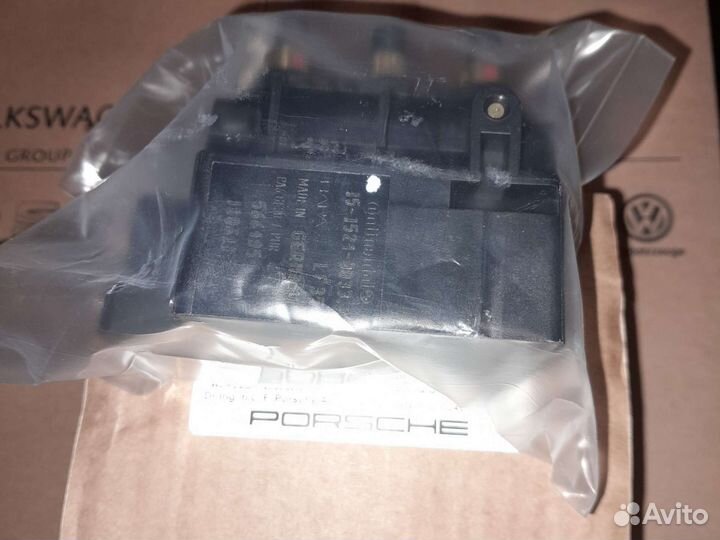 Блок клапанов компрессора пневмоподвески Panamera