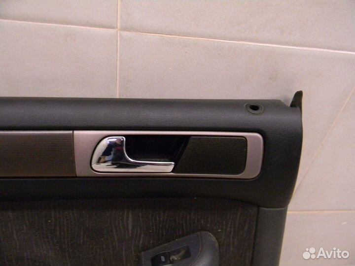 Обшивка двери задней левой A6 C5 1997-2004