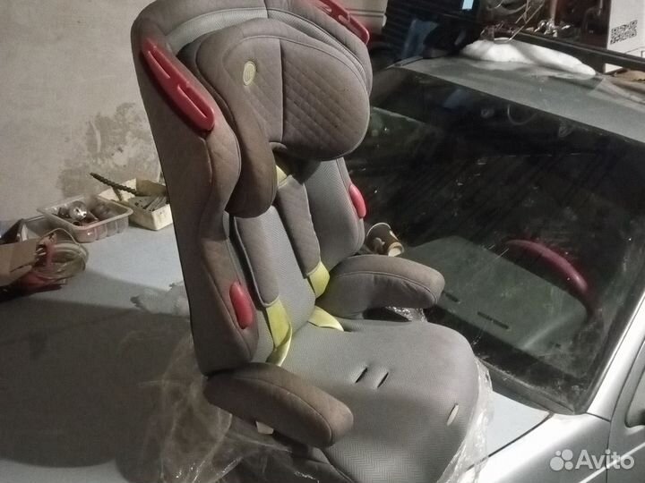 Детское автокресло 9 до 36 кг бу