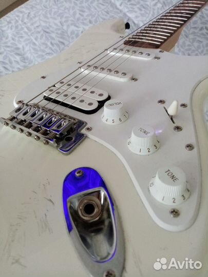 Электрогитара fender squier