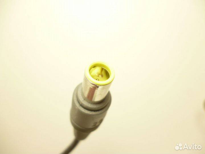 Новая автозарядка для Lenovo 90W 4.5A 7.9x5.5