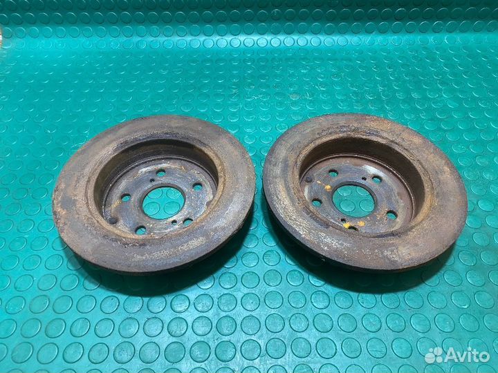 Диск тормозной задний Toyota RAV4 IV рестайлинг (2015—2019)