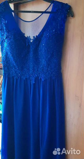 Вечернее платье в хорошем состоянии