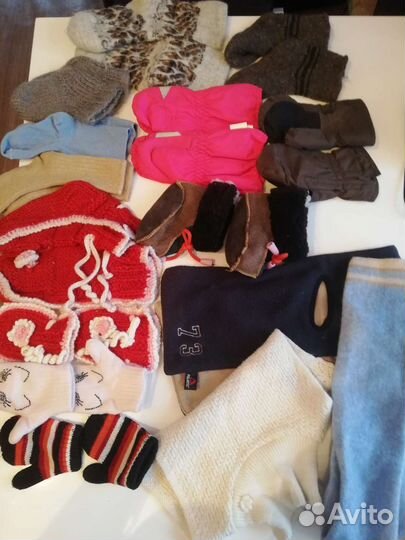 Шарфы, Манишки kerry, Варежки Lassie, Носочки