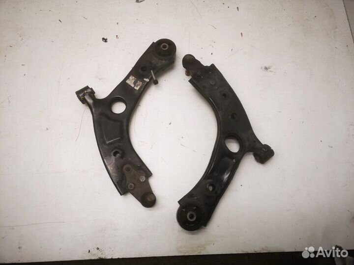 Рычаг передний нижний Киа Соренто Прайм 3