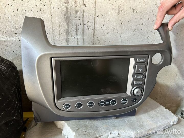 Магнитола на Honda Fit