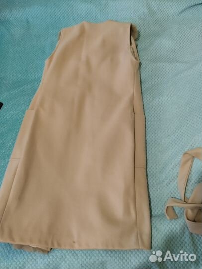 Безрукавка женская