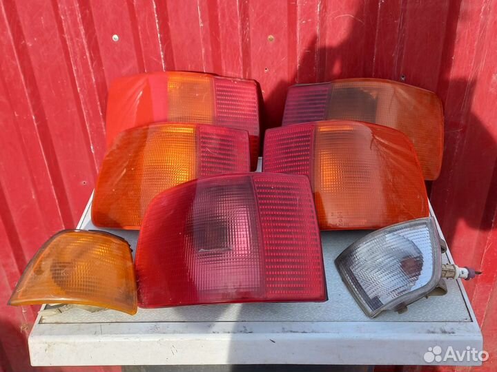 Ауди 80-100 заднии фонари