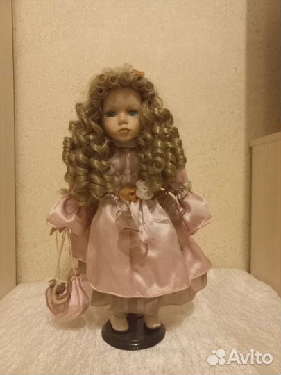 Кукла фарфоровая remeco collection