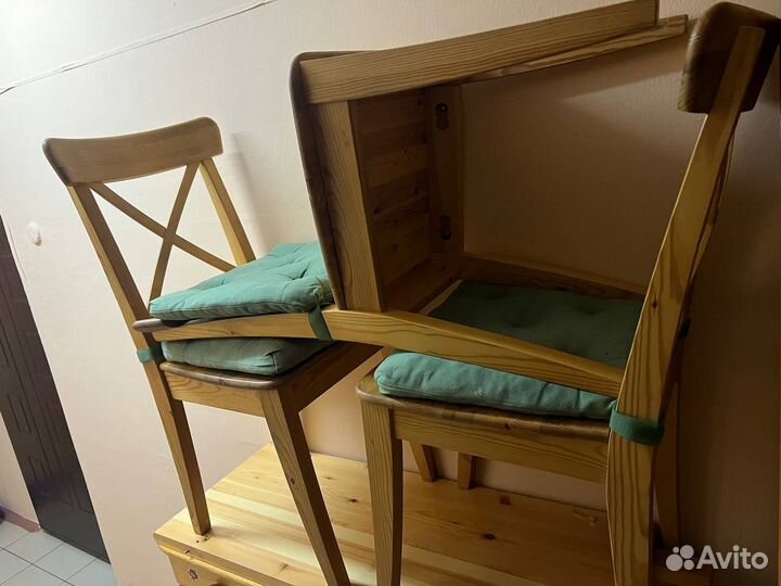 3 стула из массива с подкладкой