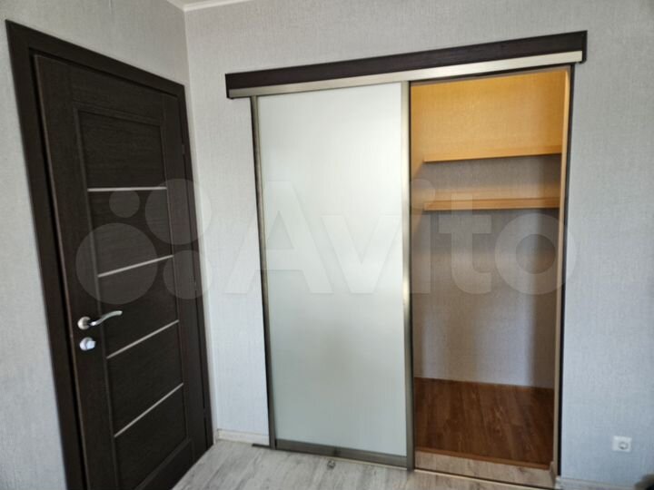 2-к. квартира, 57,4 м², 18/25 эт.