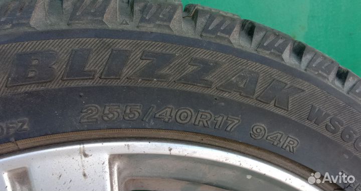 Bridgestone Blizzak W965 255/40 R17