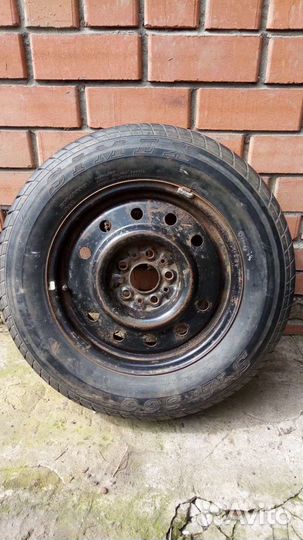 Продам колесо 205 65 15