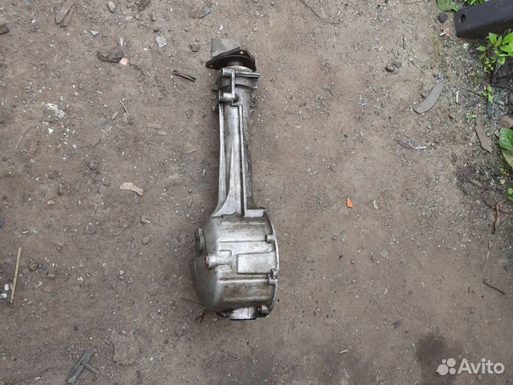 Сузуки гранд витара 2000-2005 год чулок переднего