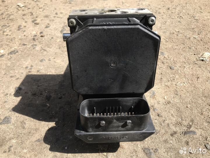 Под ремонт и тд Блок абс Ауди а8 с8 д3 4е