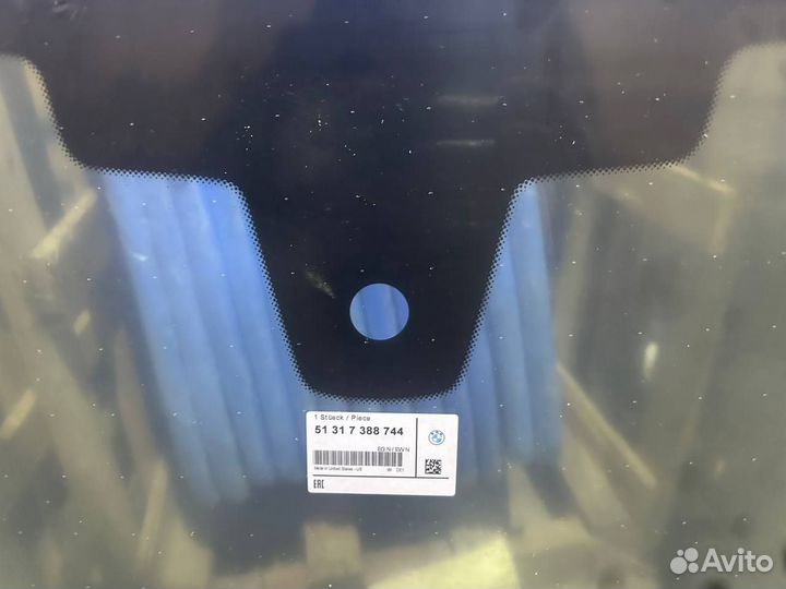 Стекло лобовое BMW 5 Series G30/G31 51317388744