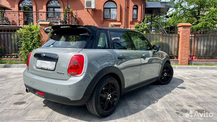 Аренда авто mini cooper